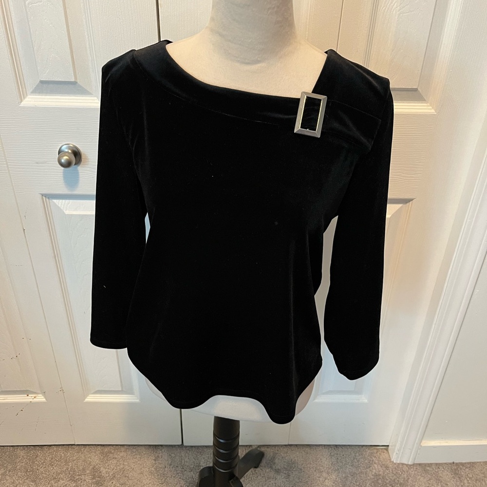 Cleo size 12 Elegant Black Velvet Top with Silver Accent